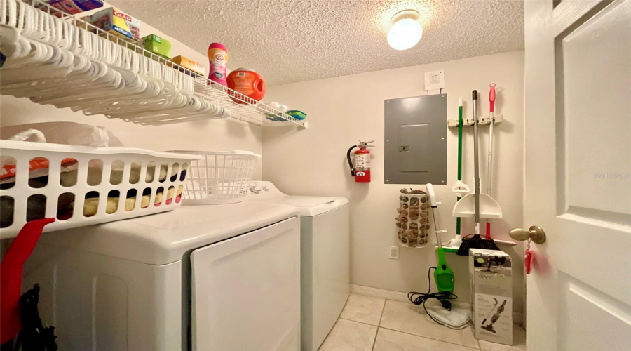 Kissimmee, Florida 34747, 3 Bedrooms Bedrooms, ,2 Bathroomsbathrooms,Residential,For Sale,Sun Key,Mfrs5126267