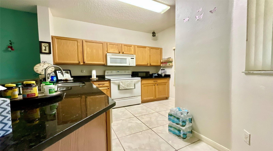Kissimmee, Florida 34747, 3 Bedrooms Bedrooms, ,2 Bathroomsbathrooms,Residential,For Sale,Sun Key,Mfrs5126267