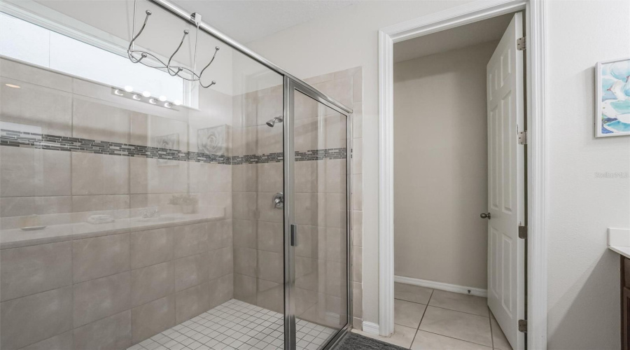 Kissimmee, Florida 34747, 7 Bedrooms Bedrooms, ,6 Bathroomsbathrooms,Residential,For Sale,Pelican Cove,Mfro6302230