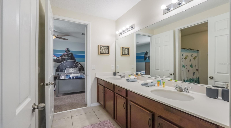 Kissimmee, Florida 34747, 7 Bedrooms Bedrooms, ,6 Bathroomsbathrooms,Residential,For Sale,Pelican Cove,Mfro6302230