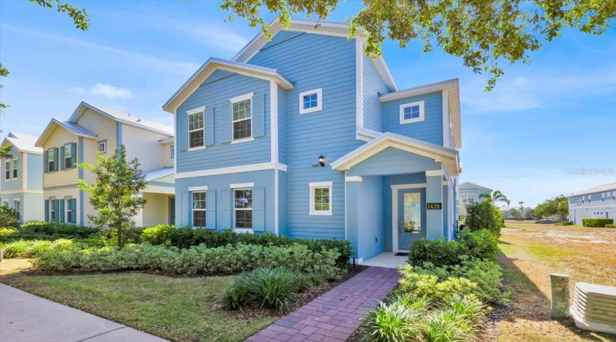 Kissimmee, Florida 34747, 5 Bedrooms Bedrooms, ,5 Bathroomsbathrooms,Residential,For Sale,Reunion,Mfrs5126386