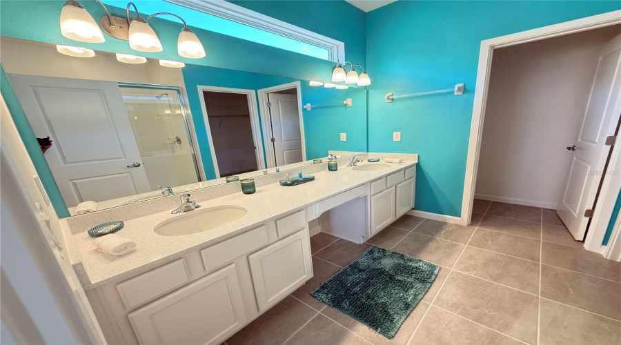 KISSIMMEE, Florida 34746, 12 Bedrooms Bedrooms, ,11 BathroomsBathrooms,Residential,For Sale,RAMA,0,MFRS5126344