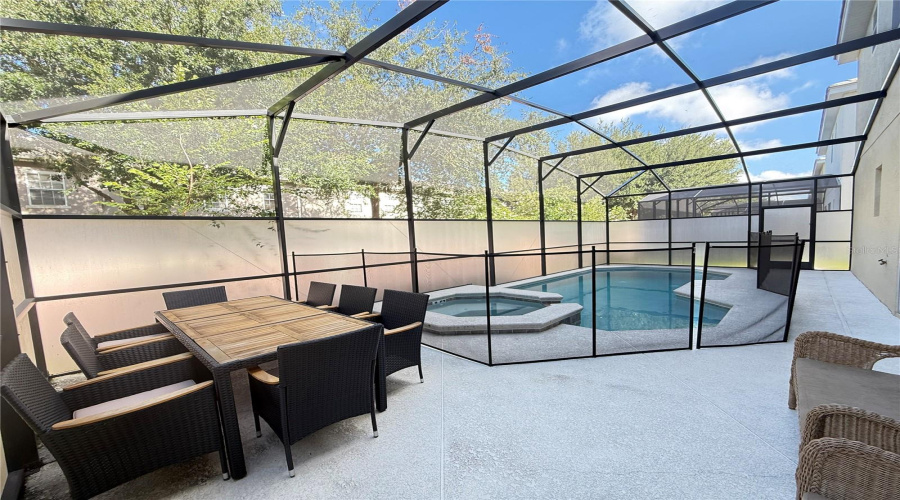 KISSIMMEE, Florida 34746, 12 Bedrooms Bedrooms, ,11 BathroomsBathrooms,Residential,For Sale,RAMA,0,MFRS5126344