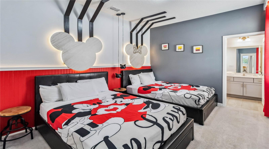 Kissimmee, Florida 34746, 6 Bedrooms Bedrooms, ,6 Bathroomsbathrooms,Residential,For Sale,Shanti,Mfro6306646