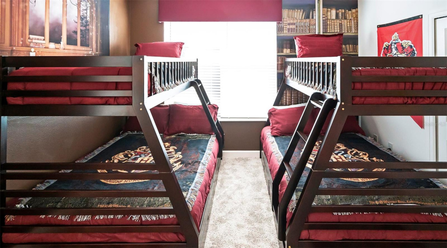 Kissimmee, Florida 34746, 5 Bedrooms Bedrooms, ,5 Bathroomsbathrooms,Residential,For Sale,Protagonist,Mfrtb8382984