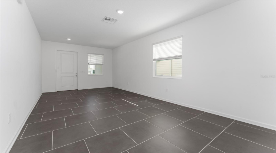 Kissimmee, Florida 34747, 3 Bedrooms Bedrooms, ,2 Bathroomsbathrooms,Residential,For Sale,Stone Creek,Mfrs5126473