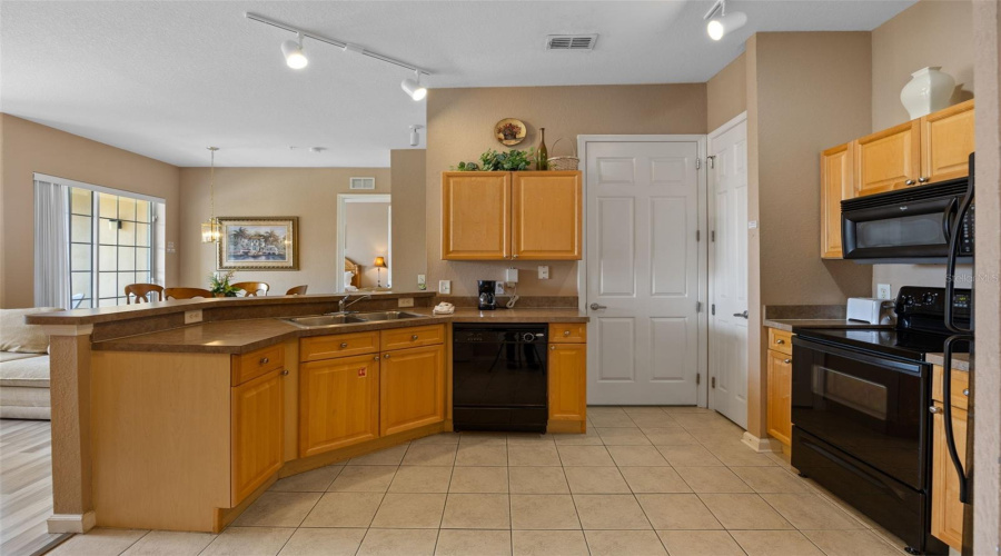 Davenport, Florida 33896, 2 Bedrooms Bedrooms, ,2 Bathroomsbathrooms,Residential,For Sale,Terrace Ridge,Mfro6306894