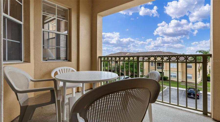 Davenport, Florida 33896, 2 Bedrooms Bedrooms, ,2 Bathroomsbathrooms,Residential,For Sale,Terrace Ridge,Mfro6306894