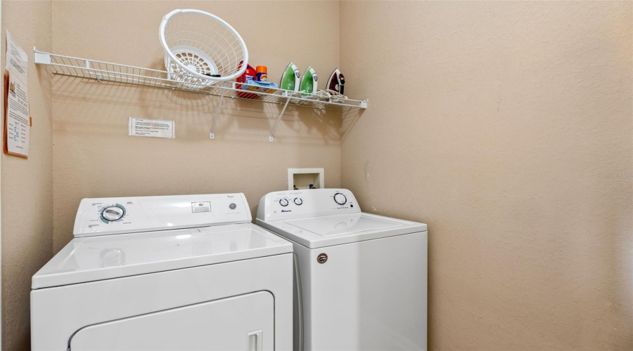 Davenport, Florida 33896, 2 Bedrooms Bedrooms, ,2 Bathroomsbathrooms,Residential,For Sale,Terrace Ridge,Mfro6306894