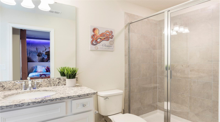 Davenport, Florida 33837, 7 Bedrooms Bedrooms, ,5 Bathroomsbathrooms,Residential,For Sale,Oakmoss,Mfro6306942
