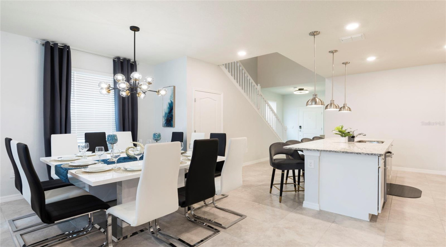 Davenport, Florida 33837, 7 Bedrooms Bedrooms, ,5 Bathroomsbathrooms,Residential,For Sale,Oakmoss,Mfro6306942