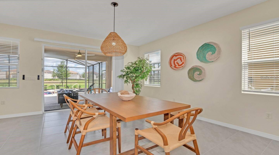 Davenport, Florida 33837, 6 Bedrooms Bedrooms, ,5 Bathroomsbathrooms,Residential,For Sale,Oakmoss,Mfrtb8383269