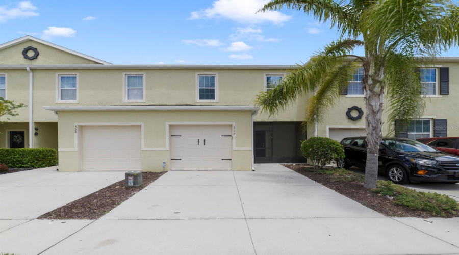 Davenport, Florida 33896, 3 Bedrooms Bedrooms, ,2 Bathroomsbathrooms,Residential,For Sale,Arbor Lakes,Mfro6306898