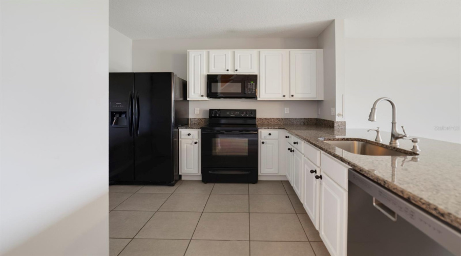 Davenport, Florida 33896, 3 Bedrooms Bedrooms, ,2 Bathroomsbathrooms,Residential,For Sale,Arbor Lakes,Mfro6306898