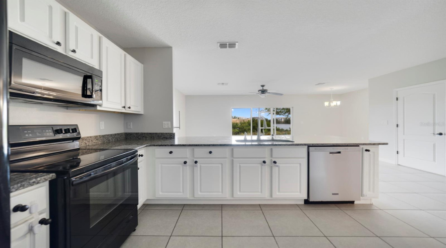 Davenport, Florida 33896, 3 Bedrooms Bedrooms, ,2 Bathroomsbathrooms,Residential,For Sale,Arbor Lakes,Mfro6306898