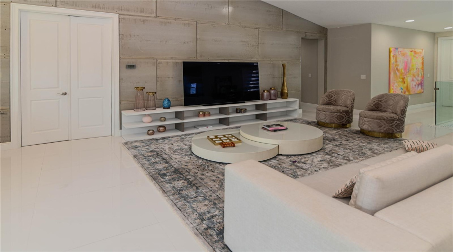 Address Not Available!, 6 Bedrooms Bedrooms, ,6 Bathroomsbathrooms,Residential,For Sale,Mfro6304654