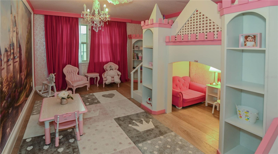 Address Not Available!, 6 Bedrooms Bedrooms, ,6 Bathroomsbathrooms,Residential,For Sale,Mfro6304654
