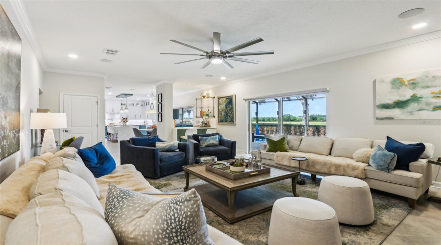 Davenport, Florida 33896, 5 Bedrooms Bedrooms, ,3 Bathroomsbathrooms,Residential,For Sale,Trappers Trail,Mfro6306193