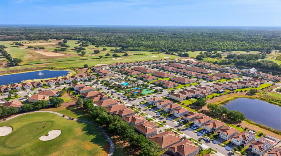 Davenport, Florida 33896, 5 Bedrooms Bedrooms, ,3 Bathroomsbathrooms,Residential,For Sale,Trappers Trail,Mfro6306193