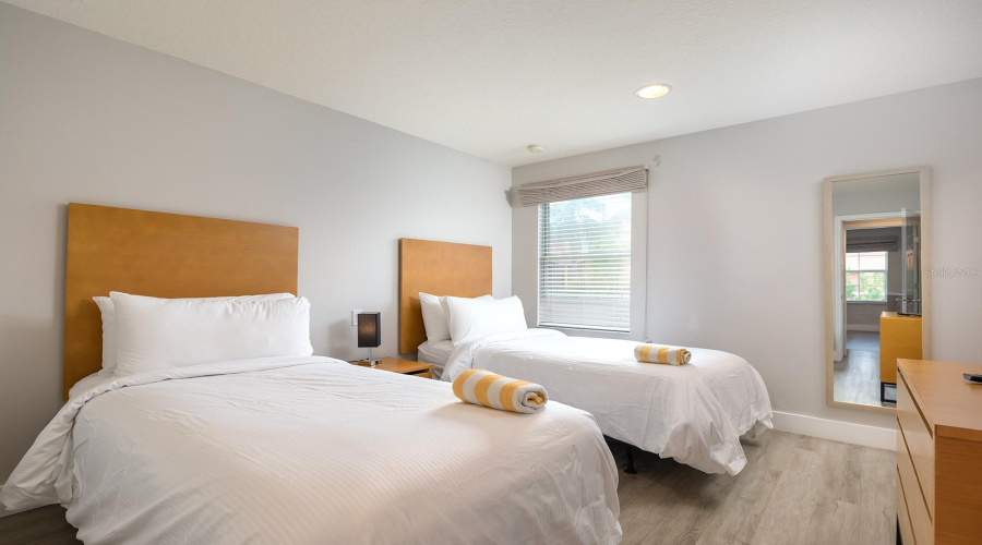 Kissimmee, Florida 34747, 2 Bedrooms Bedrooms, ,2 Bathroomsbathrooms,Residential,For Sale,White Orchid,Mfro6306807