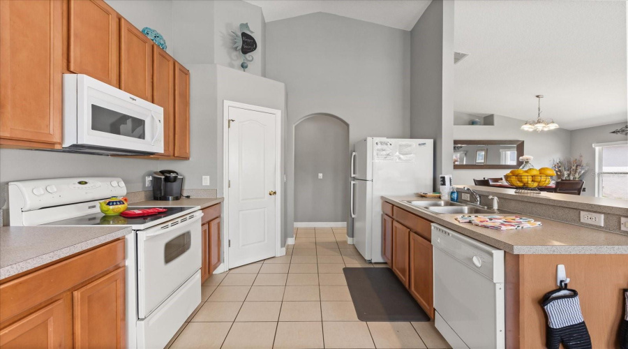 Davenport, Florida 33897, 4 Bedrooms Bedrooms, ,3 Bathroomsbathrooms,Residential,For Sale,Old Bridge,Mfro6302955