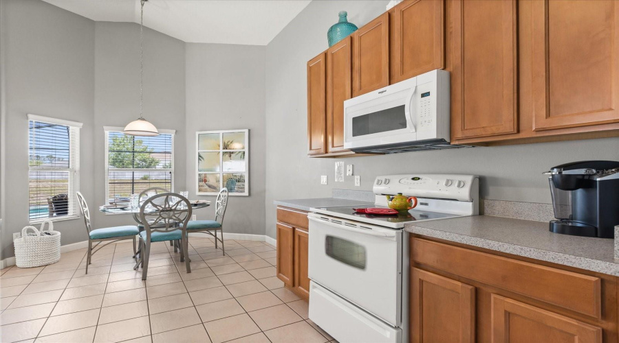 Davenport, Florida 33897, 4 Bedrooms Bedrooms, ,3 Bathroomsbathrooms,Residential,For Sale,Old Bridge,Mfro6302955