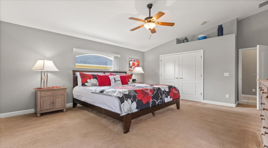 Davenport, Florida 33897, 4 Bedrooms Bedrooms, ,3 Bathroomsbathrooms,Residential,For Sale,Old Bridge,Mfro6302955