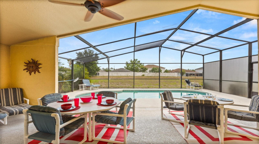 Davenport, Florida 33897, 4 Bedrooms Bedrooms, ,3 Bathroomsbathrooms,Residential,For Sale,Old Bridge,Mfro6302955
