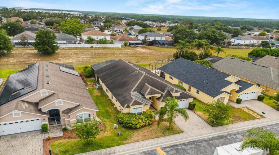 Davenport, Florida 33897, 4 Bedrooms Bedrooms, ,3 Bathroomsbathrooms,Residential,For Sale,Old Bridge,Mfro6302955