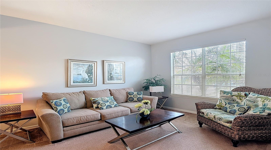 Davenport, Florida 33837, 6 Bedrooms Bedrooms, ,4 Bathroomsbathrooms,Residential,For Sale,Stella,Mfrs5121097