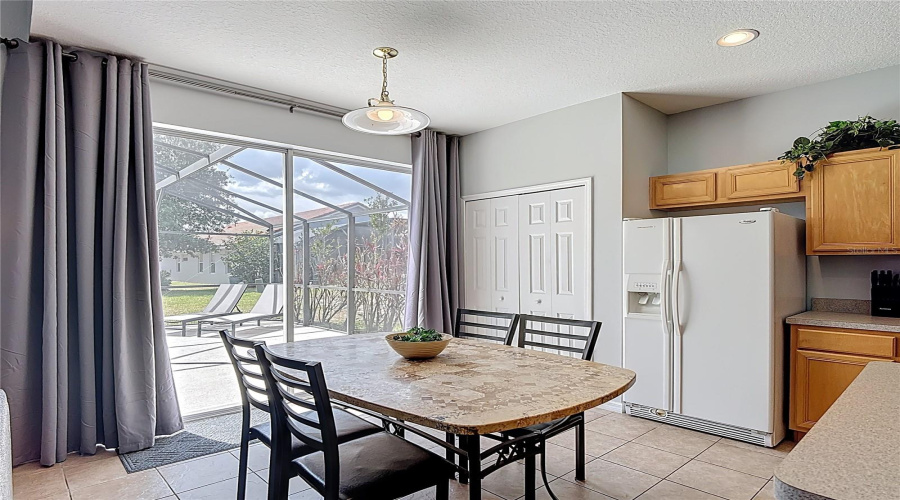 Davenport, Florida 33837, 6 Bedrooms Bedrooms, ,4 Bathroomsbathrooms,Residential,For Sale,Stella,Mfrs5121097