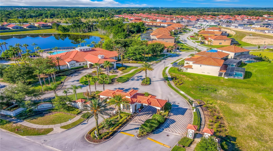 Davenport, Florida 33837, 6 Bedrooms Bedrooms, ,4 Bathroomsbathrooms,Residential,For Sale,Stella,Mfrs5121097