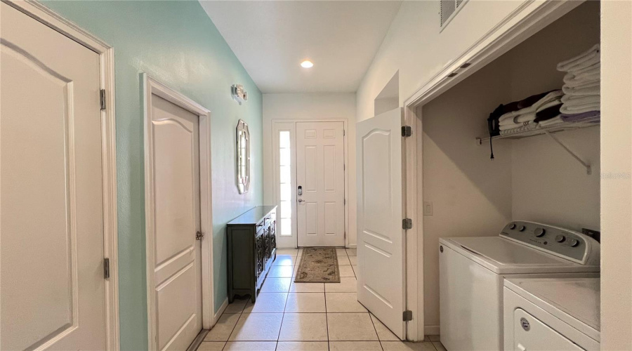 DAVENPORT, Florida 33837, 12 Bedrooms Bedrooms, ,11 BathroomsBathrooms,Residential,For Sale,BROAD OAK,0,MFRS5126292