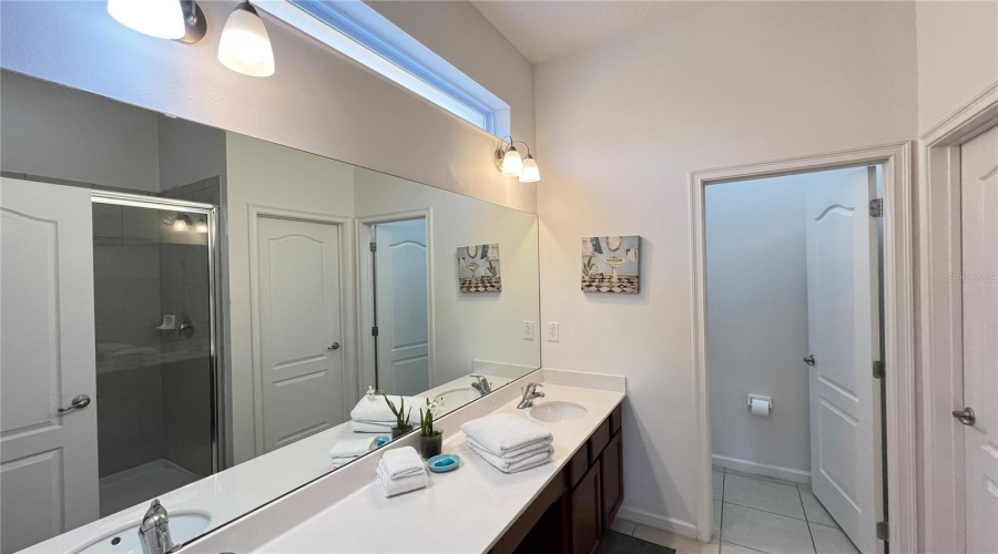 DAVENPORT, Florida 33837, 12 Bedrooms Bedrooms, ,11 BathroomsBathrooms,Residential,For Sale,BROAD OAK,0,MFRS5126292