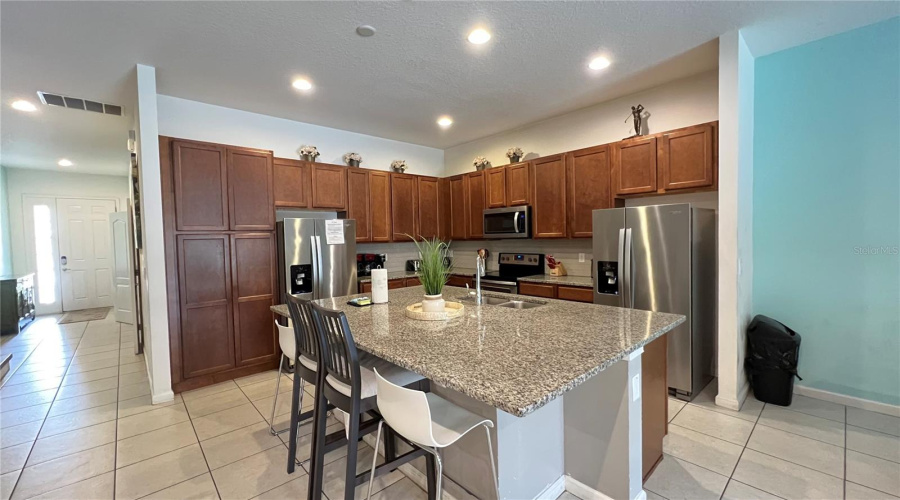 DAVENPORT, Florida 33837, 12 Bedrooms Bedrooms, ,11 BathroomsBathrooms,Residential,For Sale,BROAD OAK,0,MFRS5126292