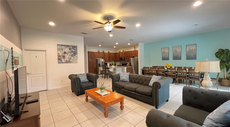 DAVENPORT, Florida 33837, 12 Bedrooms Bedrooms, ,11 BathroomsBathrooms,Residential,For Sale,BROAD OAK,0,MFRS5126292