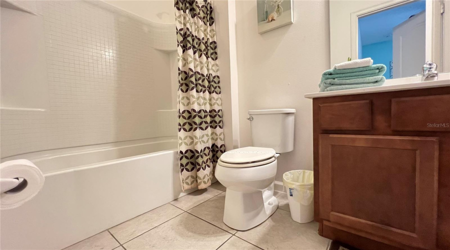 DAVENPORT, Florida 33837, 12 Bedrooms Bedrooms, ,11 BathroomsBathrooms,Residential,For Sale,BROAD OAK,0,MFRS5126292