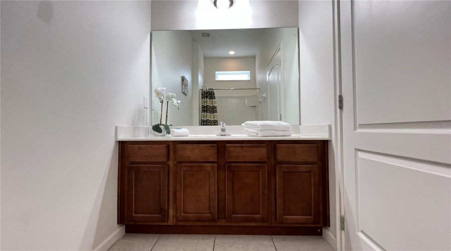 DAVENPORT, Florida 33837, 12 Bedrooms Bedrooms, ,11 BathroomsBathrooms,Residential,For Sale,BROAD OAK,0,MFRS5126292