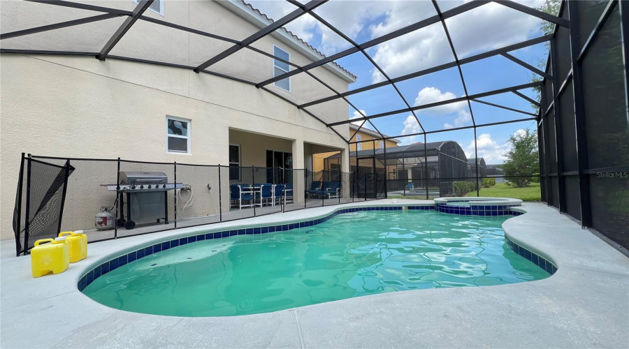 DAVENPORT, Florida 33837, 12 Bedrooms Bedrooms, ,11 BathroomsBathrooms,Residential,For Sale,BROAD OAK,0,MFRS5126292