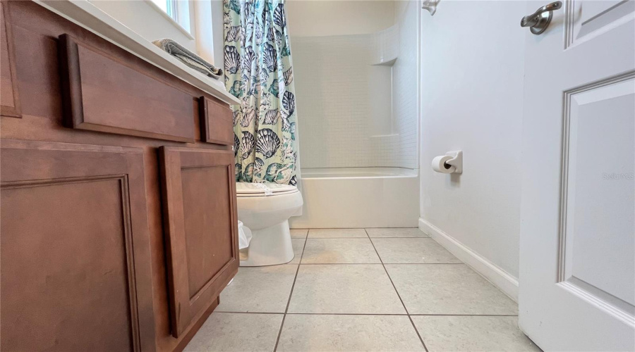 DAVENPORT, Florida 33837, 12 Bedrooms Bedrooms, ,11 BathroomsBathrooms,Residential,For Sale,BROAD OAK,0,MFRS5126292