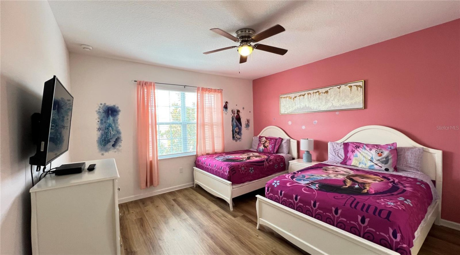 DAVENPORT, Florida 33837, 12 Bedrooms Bedrooms, ,11 BathroomsBathrooms,Residential,For Sale,BROAD OAK,0,MFRS5126292