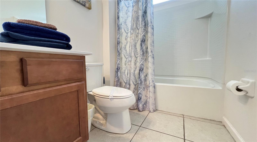 DAVENPORT, Florida 33837, 12 Bedrooms Bedrooms, ,11 BathroomsBathrooms,Residential,For Sale,BROAD OAK,0,MFRS5126292