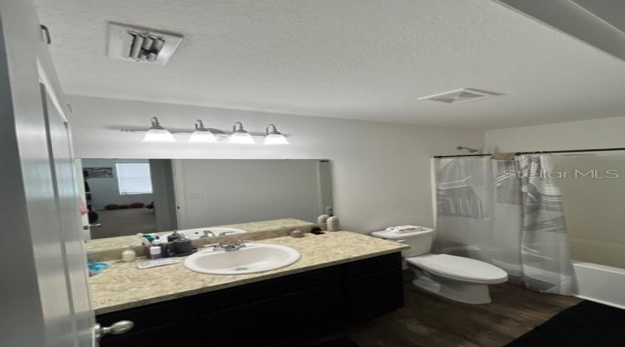 Davenport, Florida 33837, 3 Bedrooms Bedrooms, ,2 Bathroomsbathrooms,Residential,For Sale,Grandin,Mfrl4952767