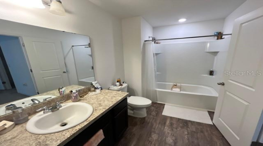 Davenport, Florida 33837, 3 Bedrooms Bedrooms, ,2 Bathroomsbathrooms,Residential,For Sale,Grandin,Mfrl4952767