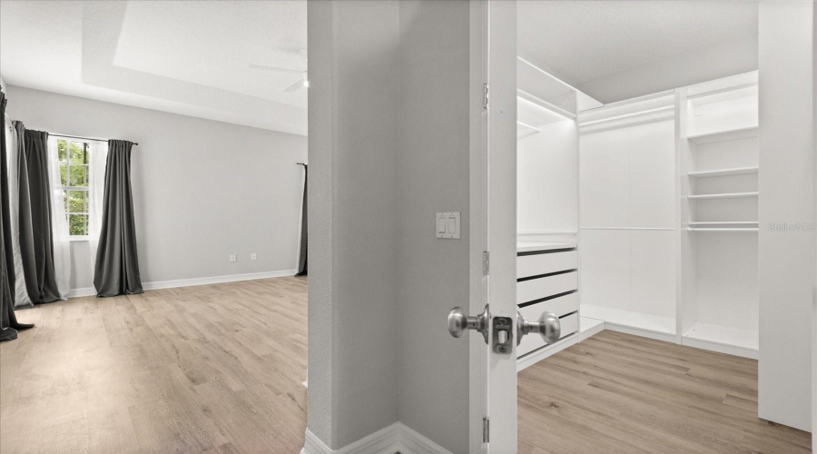 Custom Master Walk In Closet