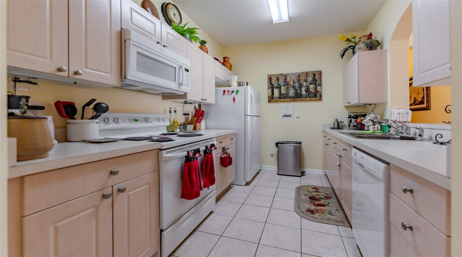 Kissimmee, Florida 34747, 3 Bedrooms Bedrooms, ,2 Bathroomsbathrooms,Residential,For Sale,Silver Palm,Mfro6307014