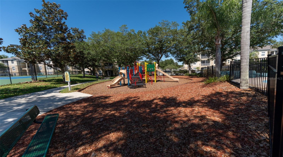 Kissimmee, Florida 34747, 3 Bedrooms Bedrooms, ,2 Bathroomsbathrooms,Residential,For Sale,Silver Palm,Mfro6307014