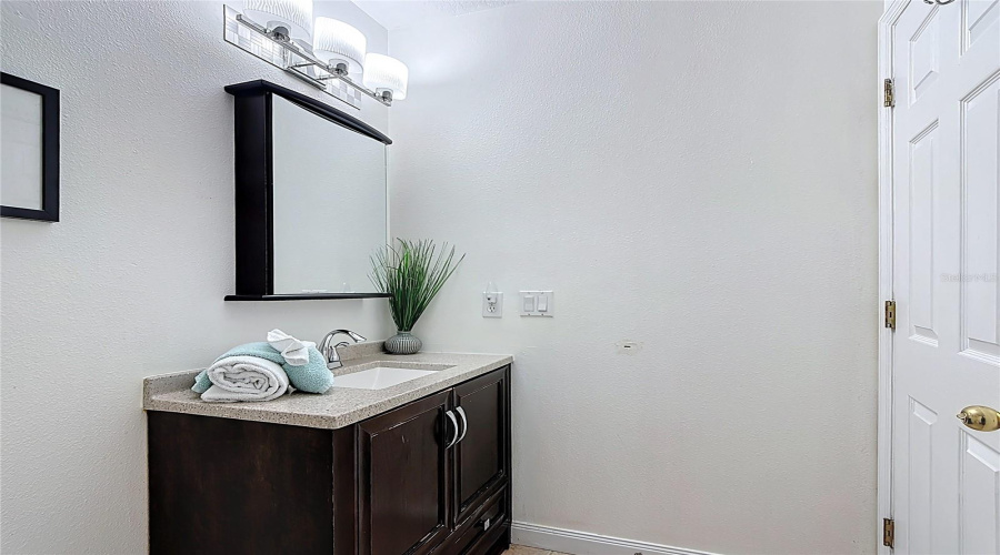 DAVENPORT, Florida 33897, 3 Bedrooms Bedrooms, ,2 BathroomsBathrooms,Residential,For Sale,RENA,MFRS5126400