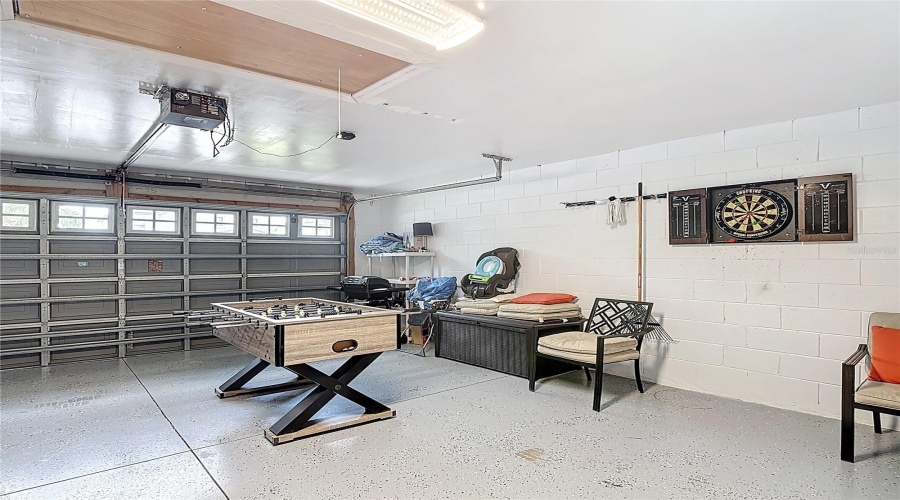 DAVENPORT, Florida 33897, 3 Bedrooms Bedrooms, ,2 BathroomsBathrooms,Residential,For Sale,RENA,MFRS5126400