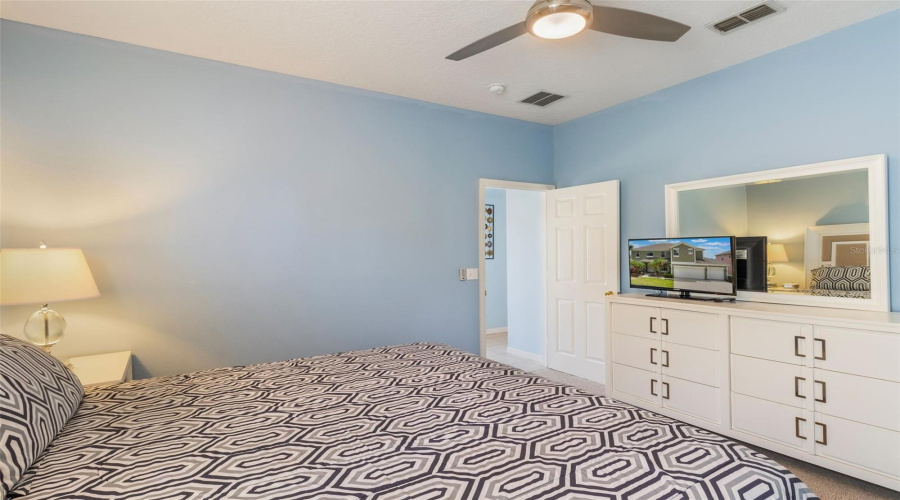 KISSIMMEE, Florida 34747, 7 Bedrooms Bedrooms, ,6 BathroomsBathrooms,Residential,For Sale,LA ISLA,0,MFRS5126510